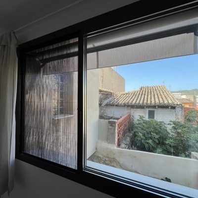 Mosquitera corredera
